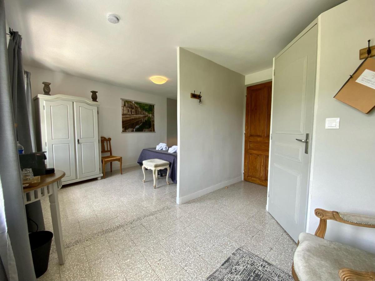 Chambres D'Hotes Des Gens Heureux Saint-Hippolyte-du-Fort Exteriör bild